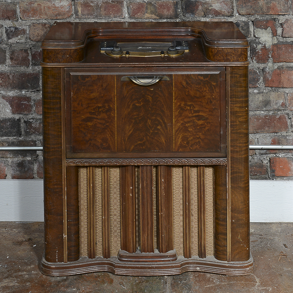 1940s Zenith Radio and Record Player Console