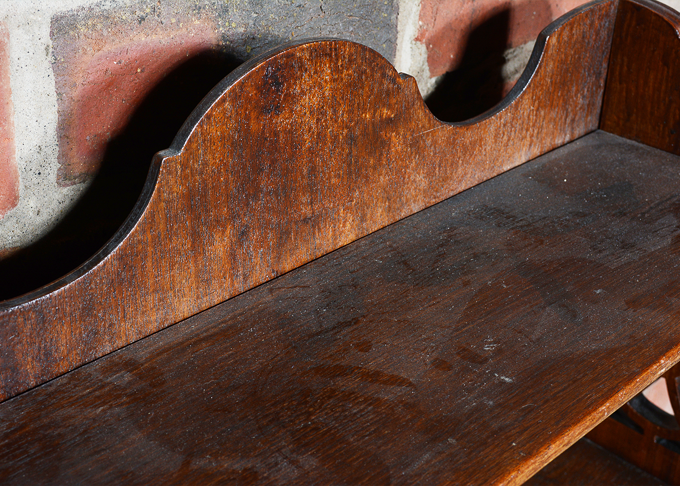 Early 20th Century Colonial Manufacturing Co. Mahogany Secretary Desk