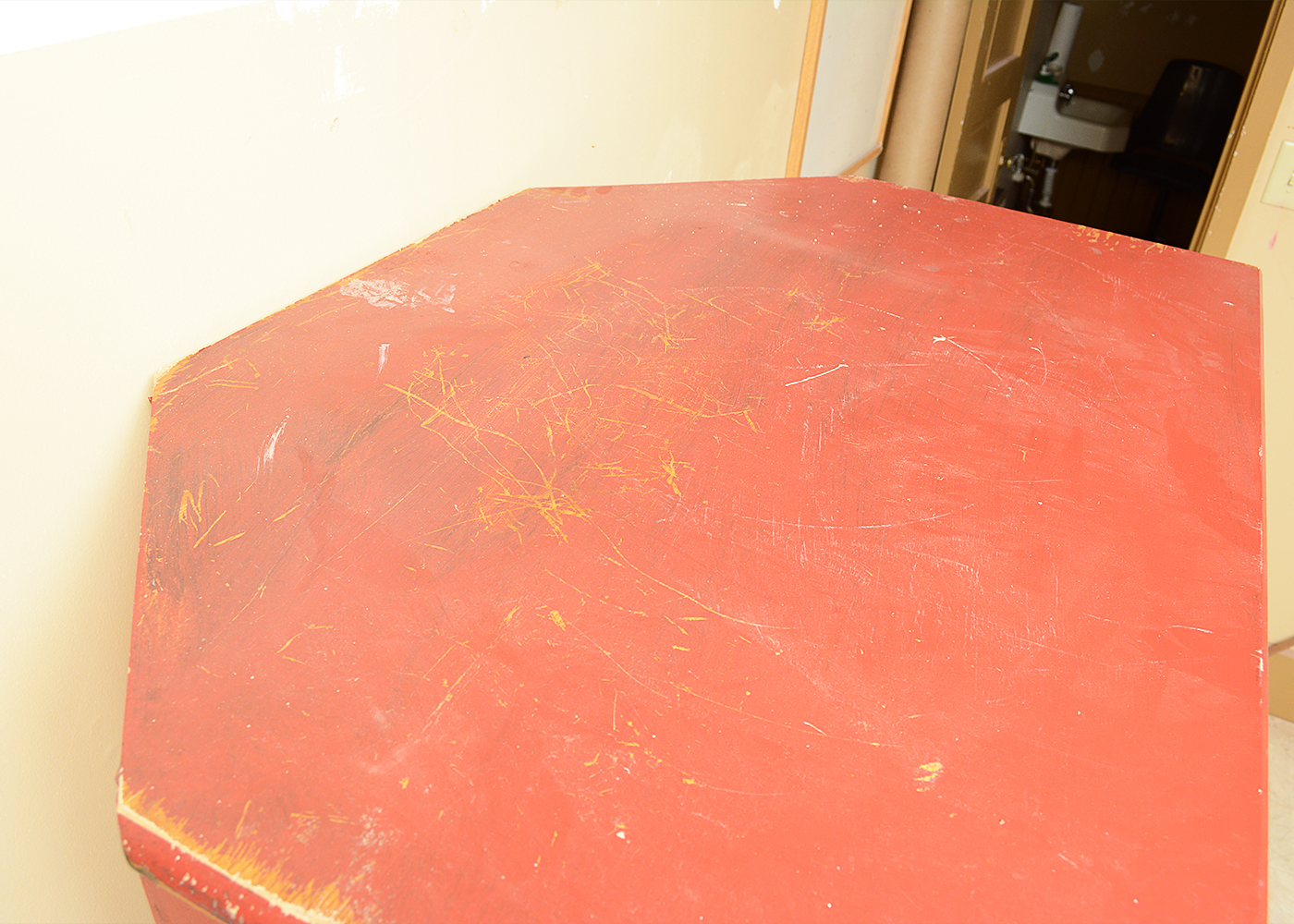 Red-Painted Country-Style Entertainment Cabinet