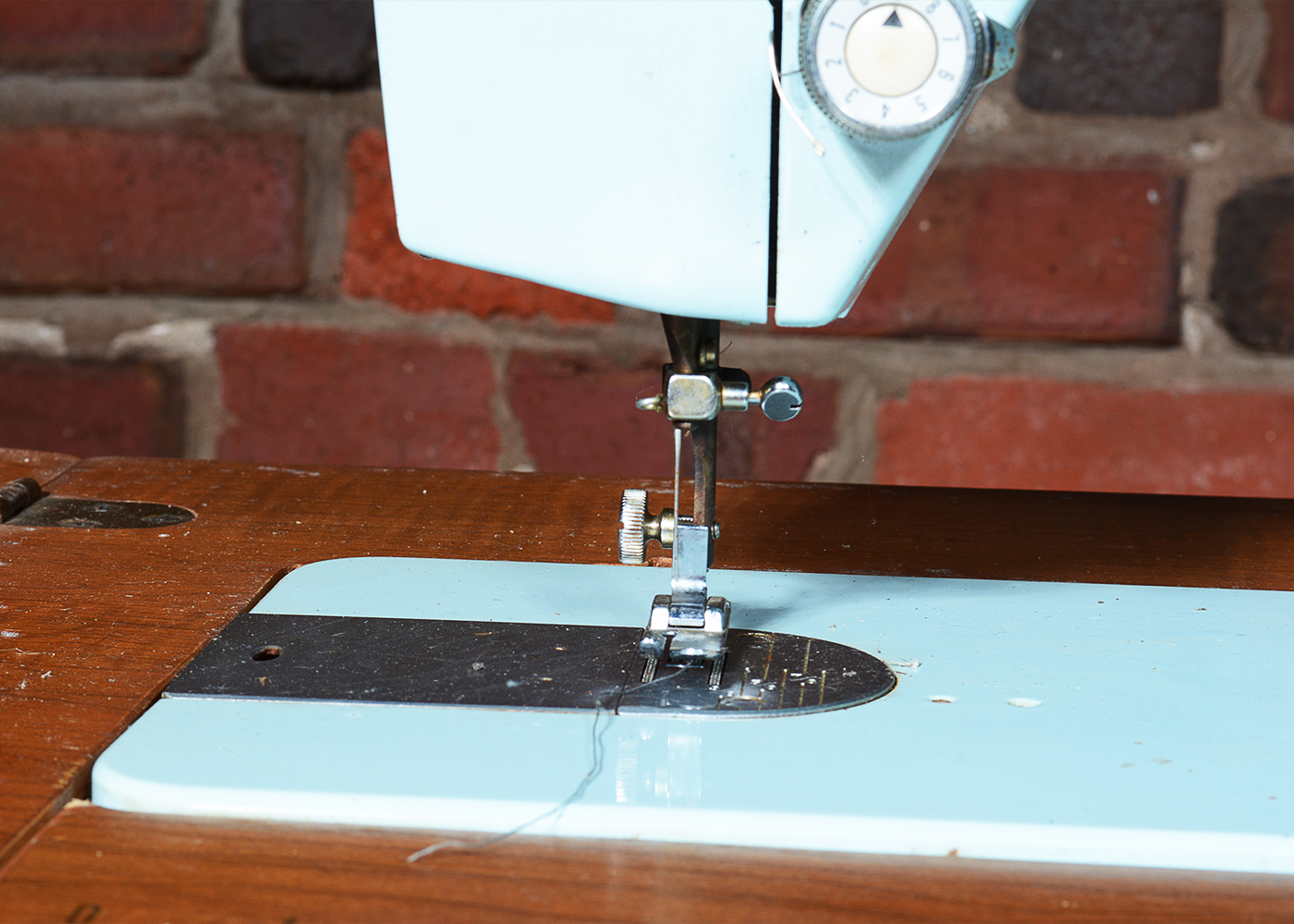 Vintage Sewing Cabinet with "Dial N' Sew" Sewing Machine