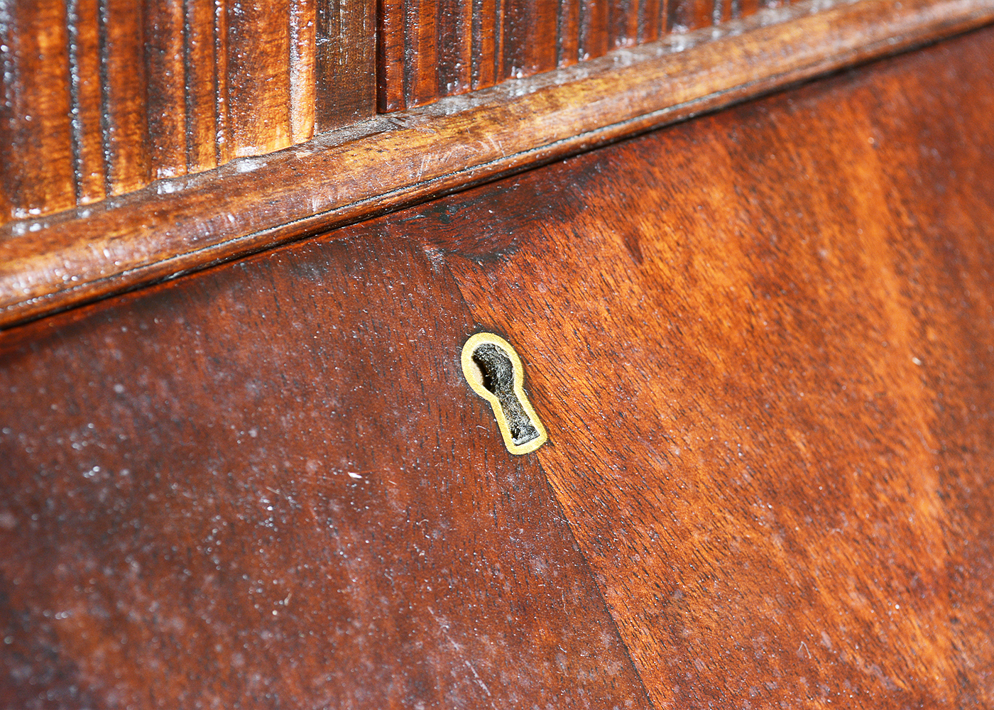 Early 20th Century Colonial Manufacturing Co. Mahogany Secretary Desk