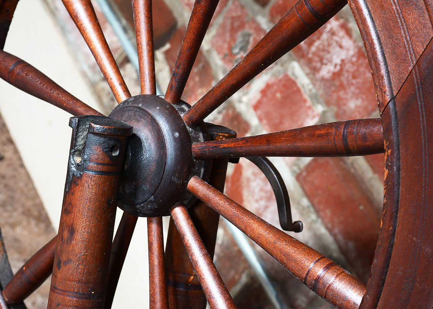 Vintage Spinning Wheel