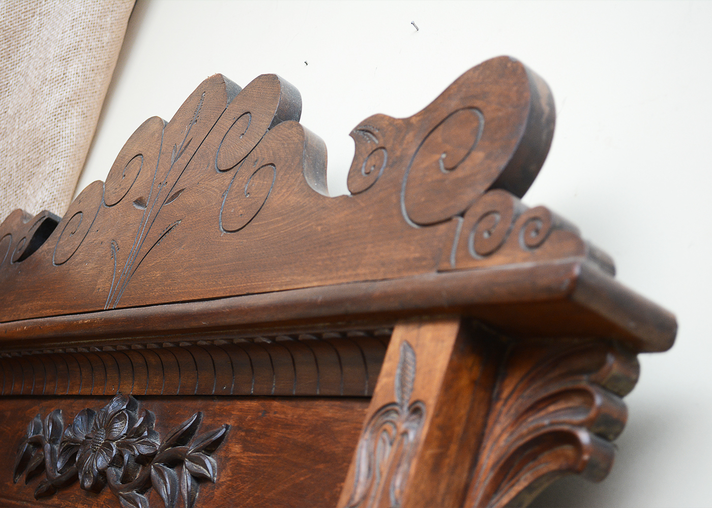 Victorian Eastlake Style Dresser With Mirror