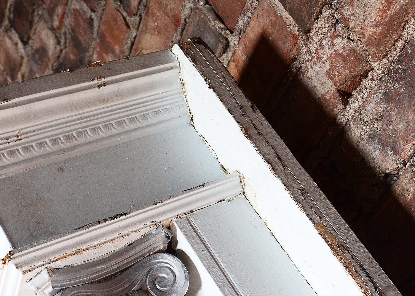 Decorative Fireplace Mantel With Mirror