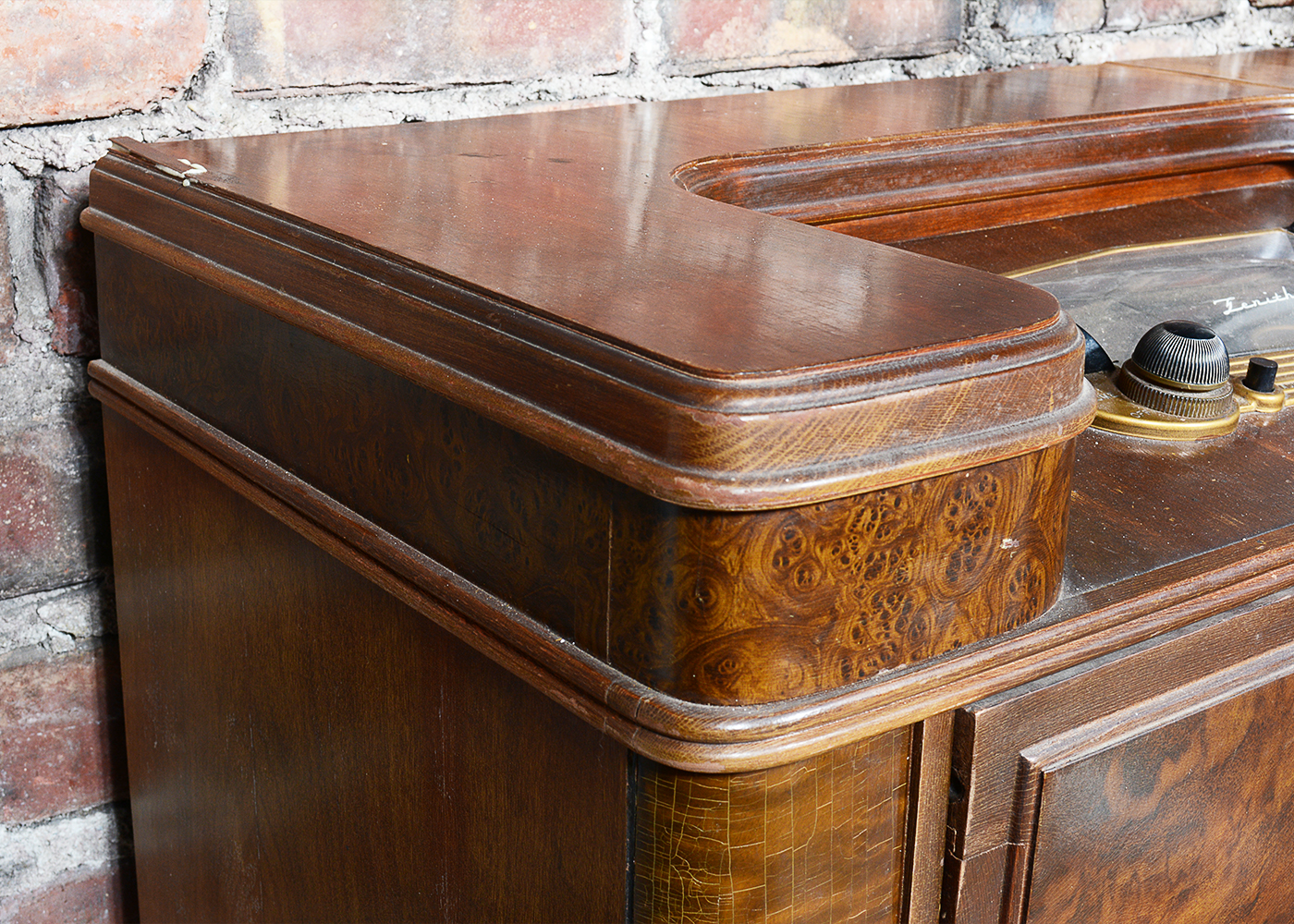 1940s Zenith Radio and Record Player Console