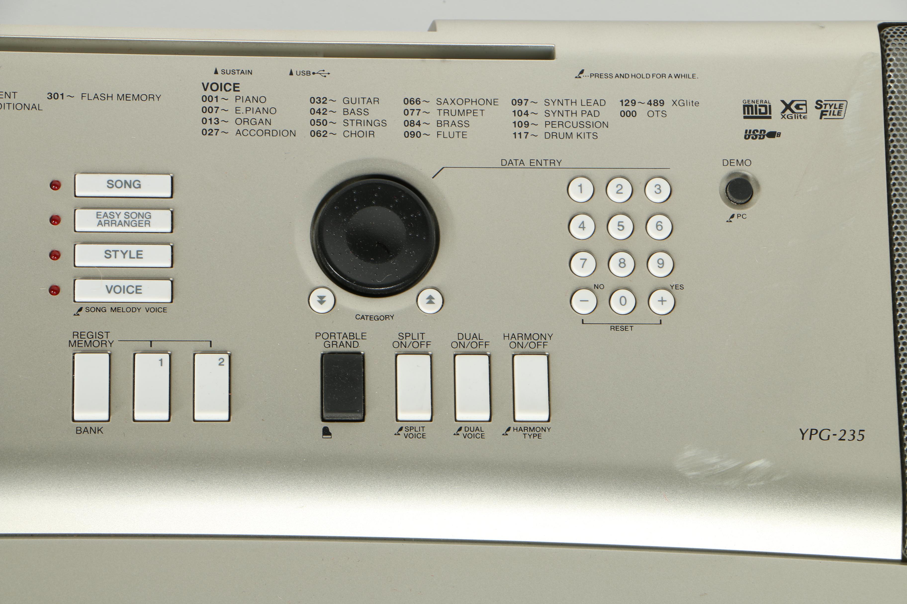 Yamaha Portable Electronic Keyboard