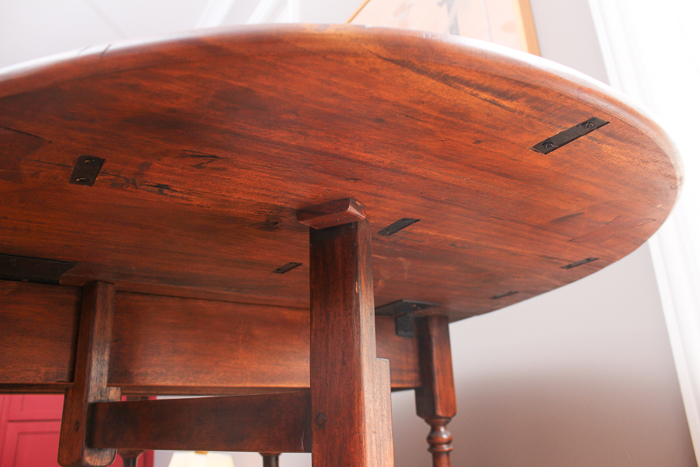 William and Mary Oak Drop Leaf Table