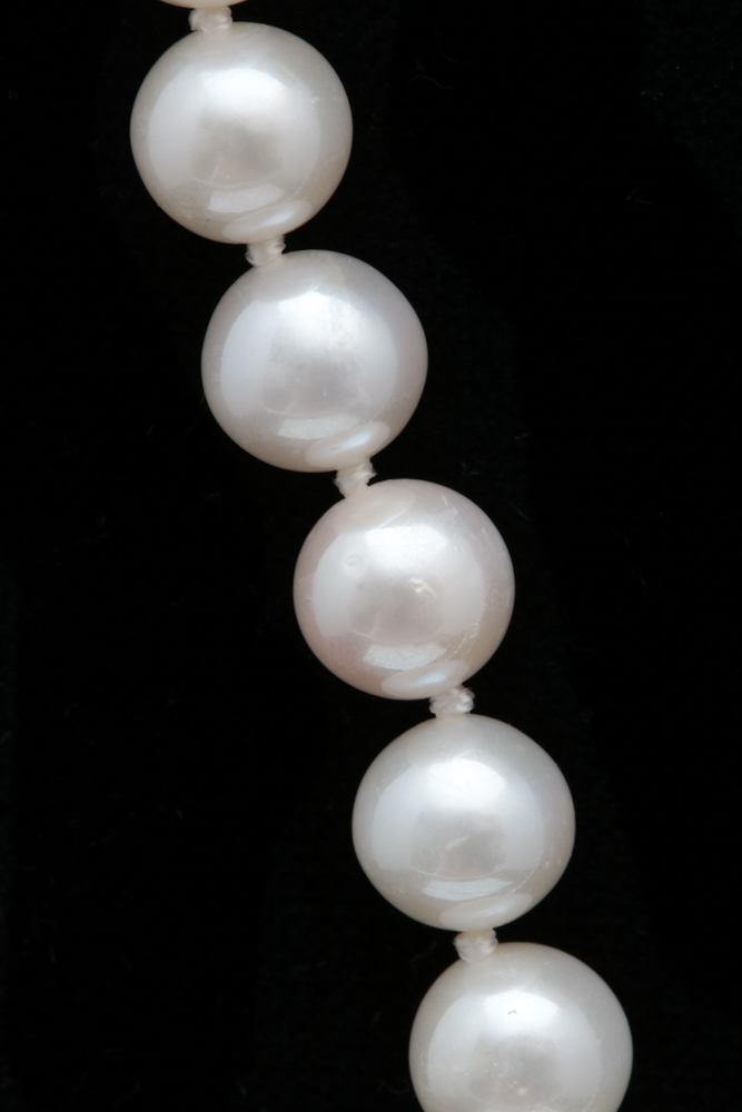 14K White Gold and Fresh Water Pearl Necklace