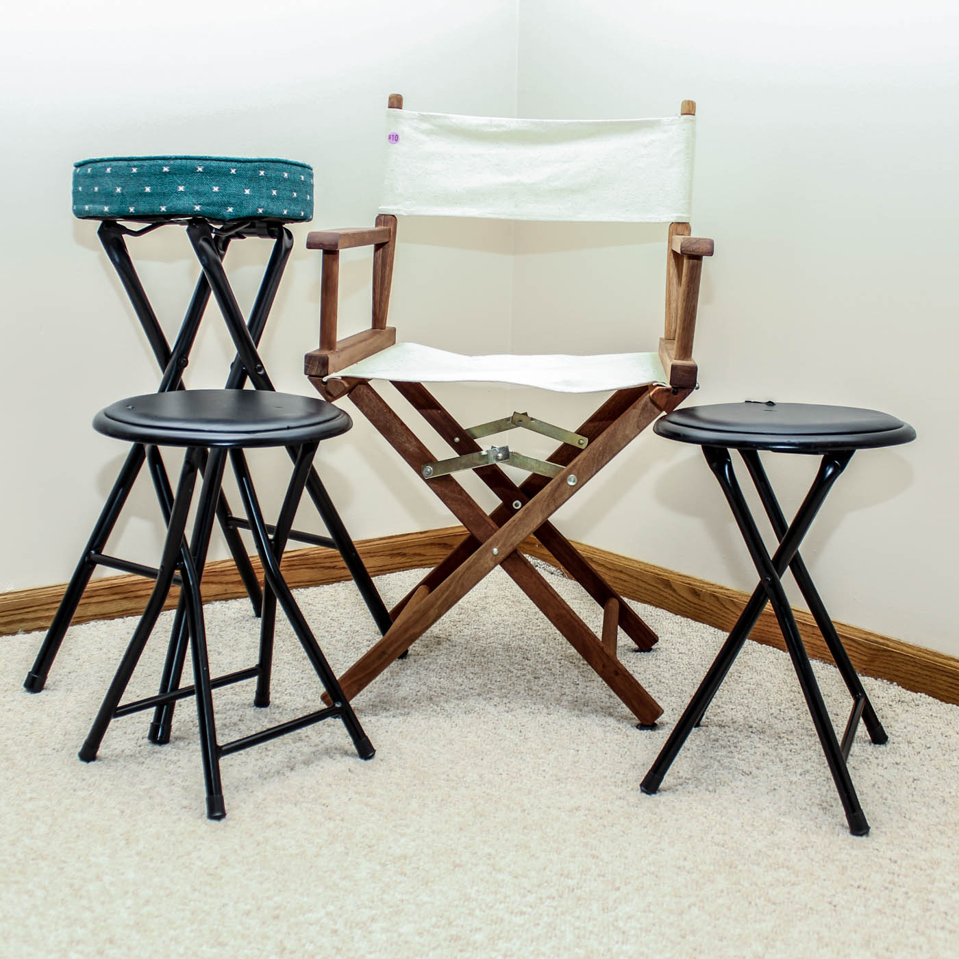 Calumet Photography Backdrops and Model Seating