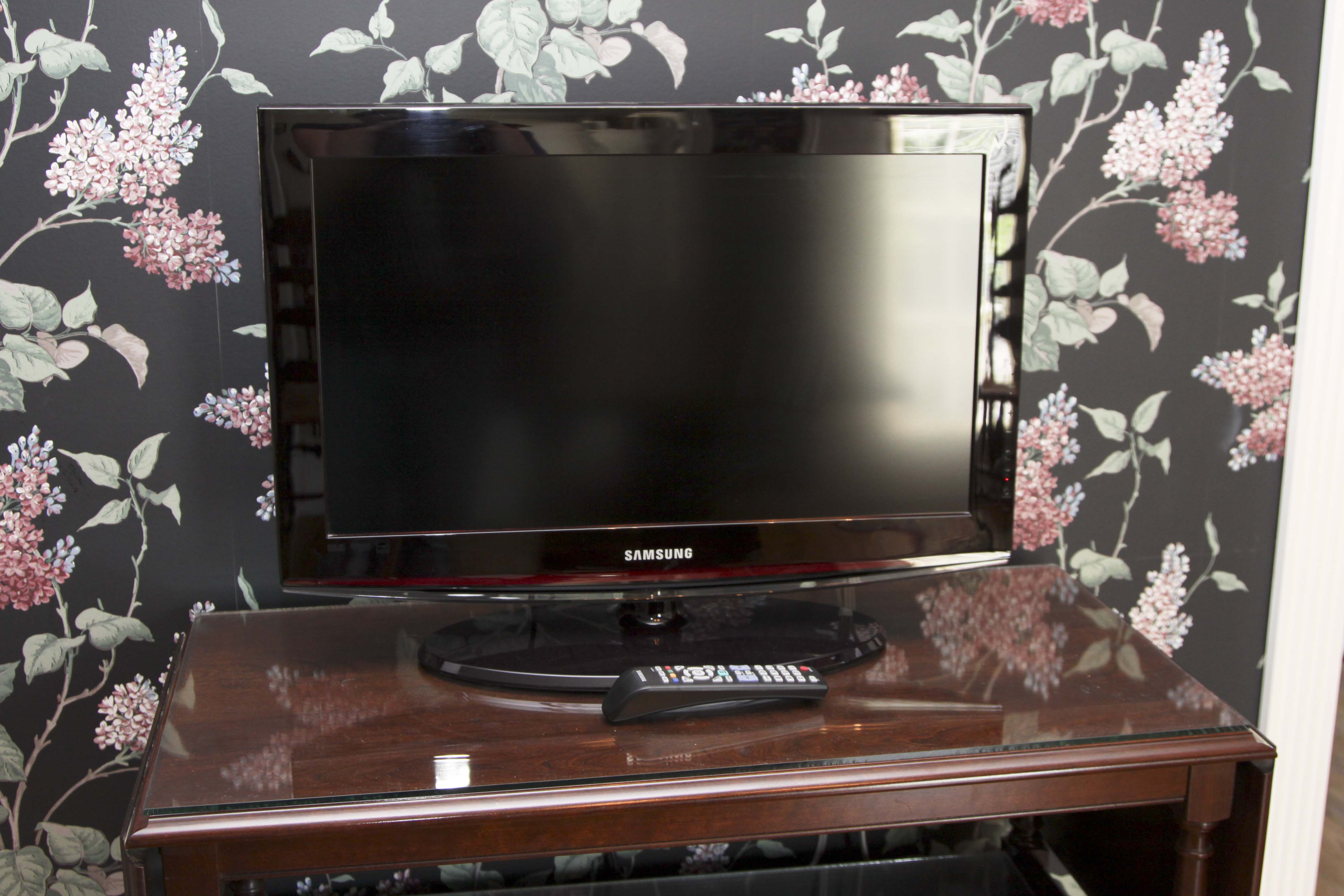 26" Samsung Television