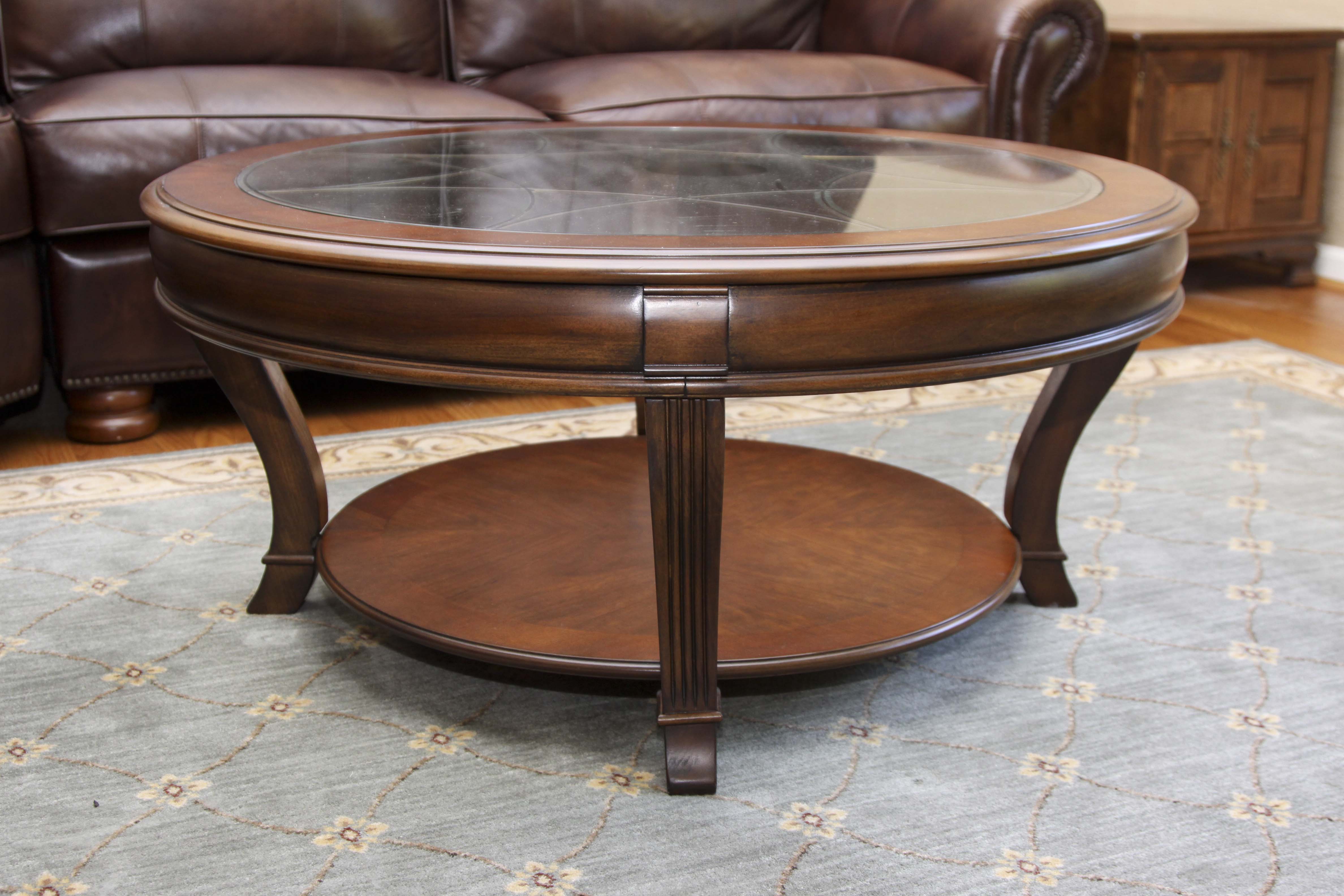 Round Beveled Glass Top Coffee Table