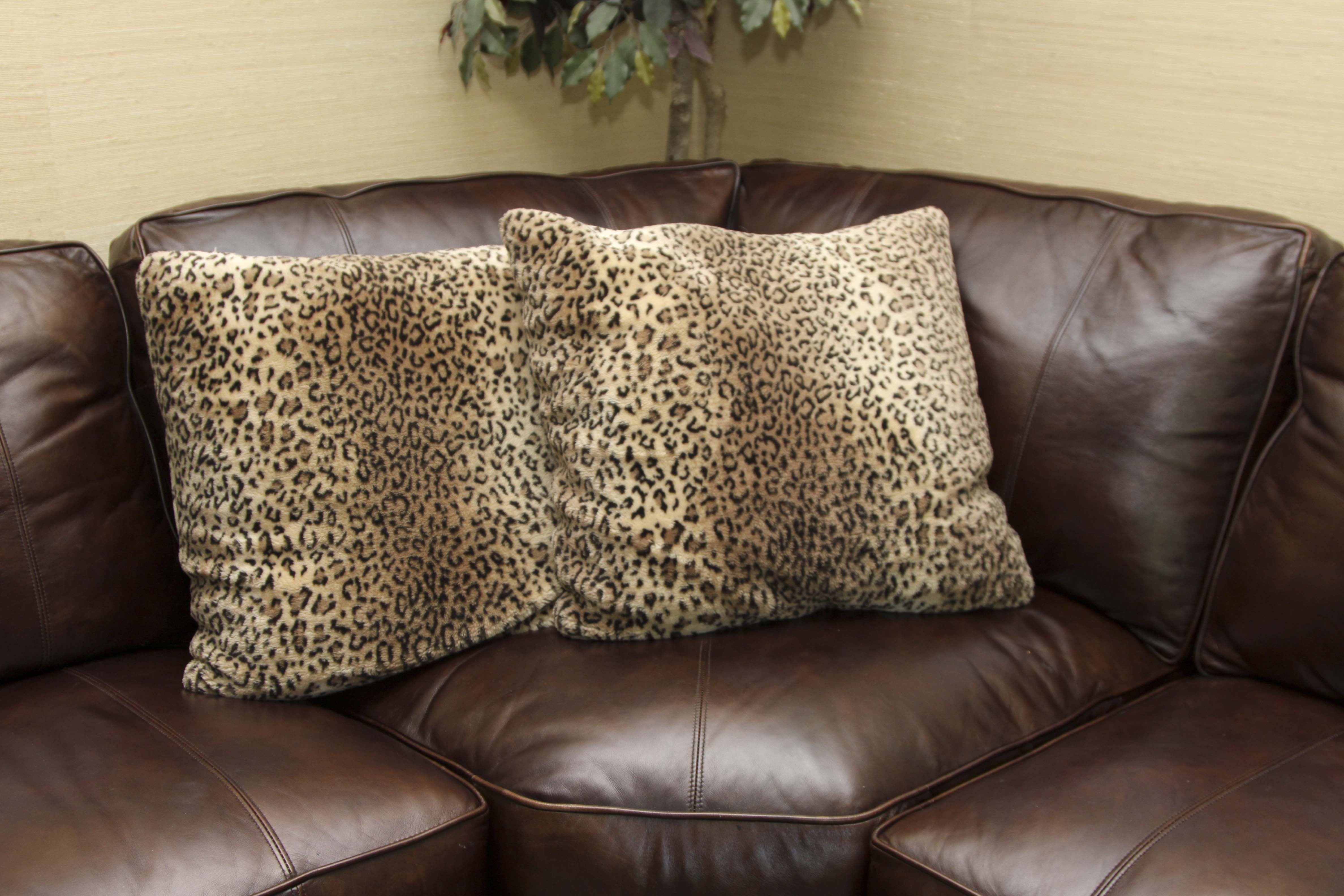 Thomasville Brown Leather Sectional Sofa