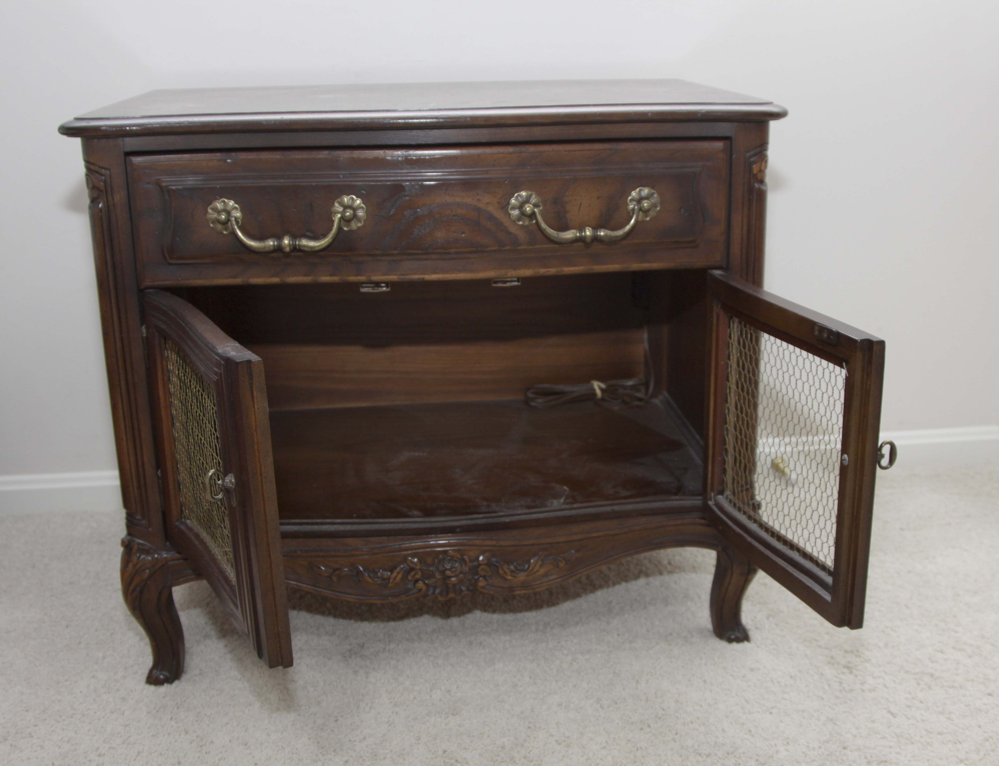 Henredon "Four Centuries" Night Stand