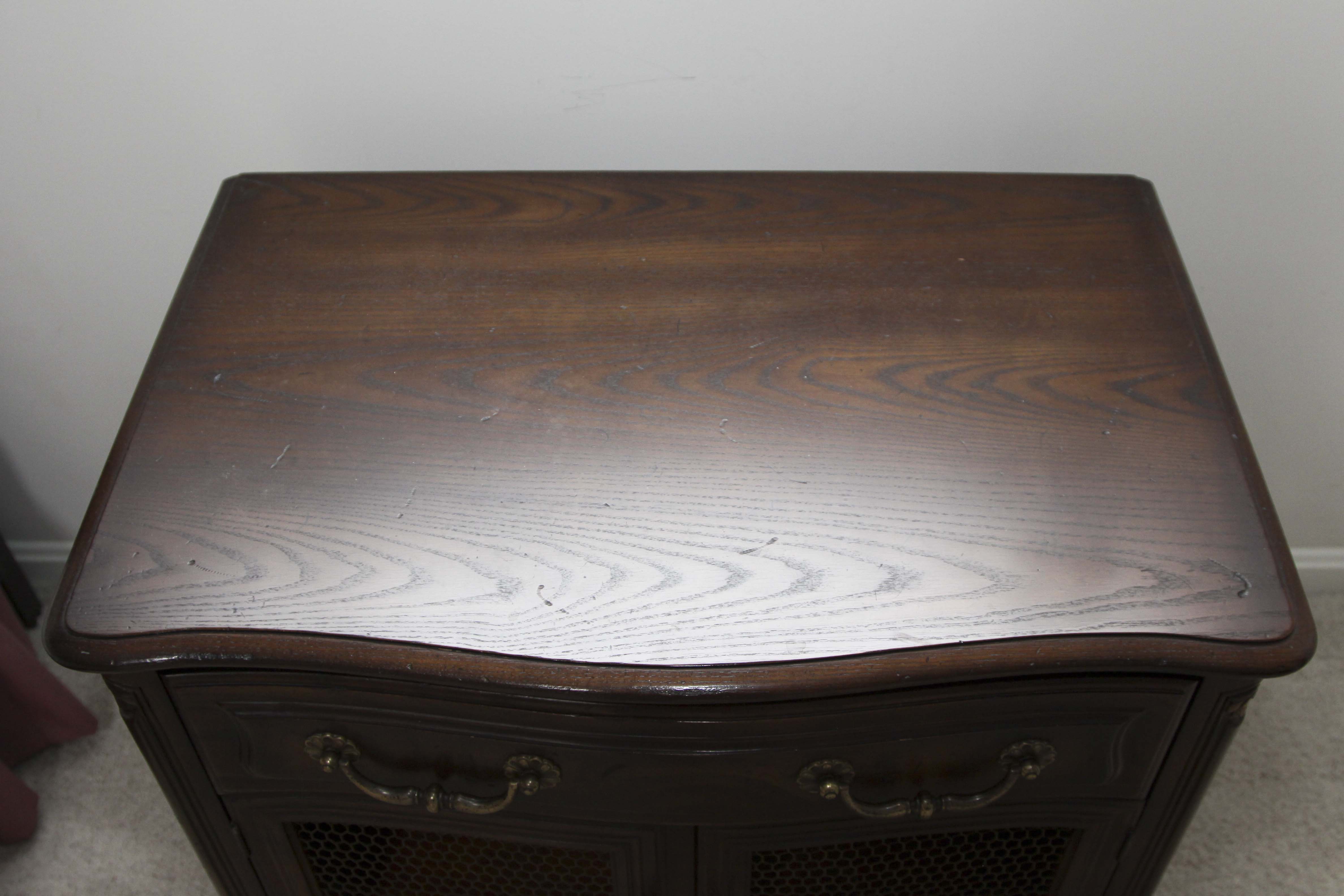 Henredon "Four Centuries" Night Stand