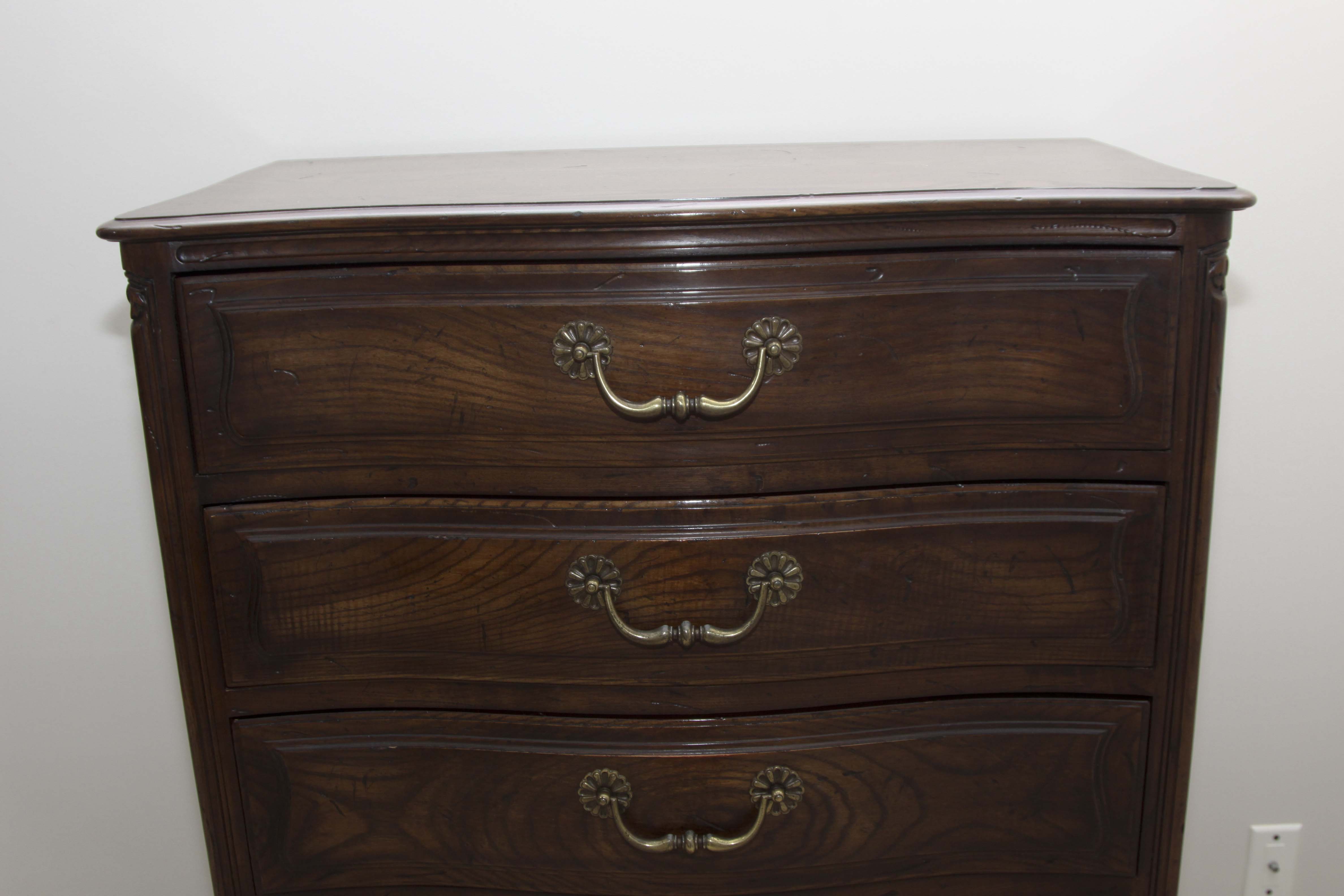 Henredon "Four Centuries" Chest of Drawers