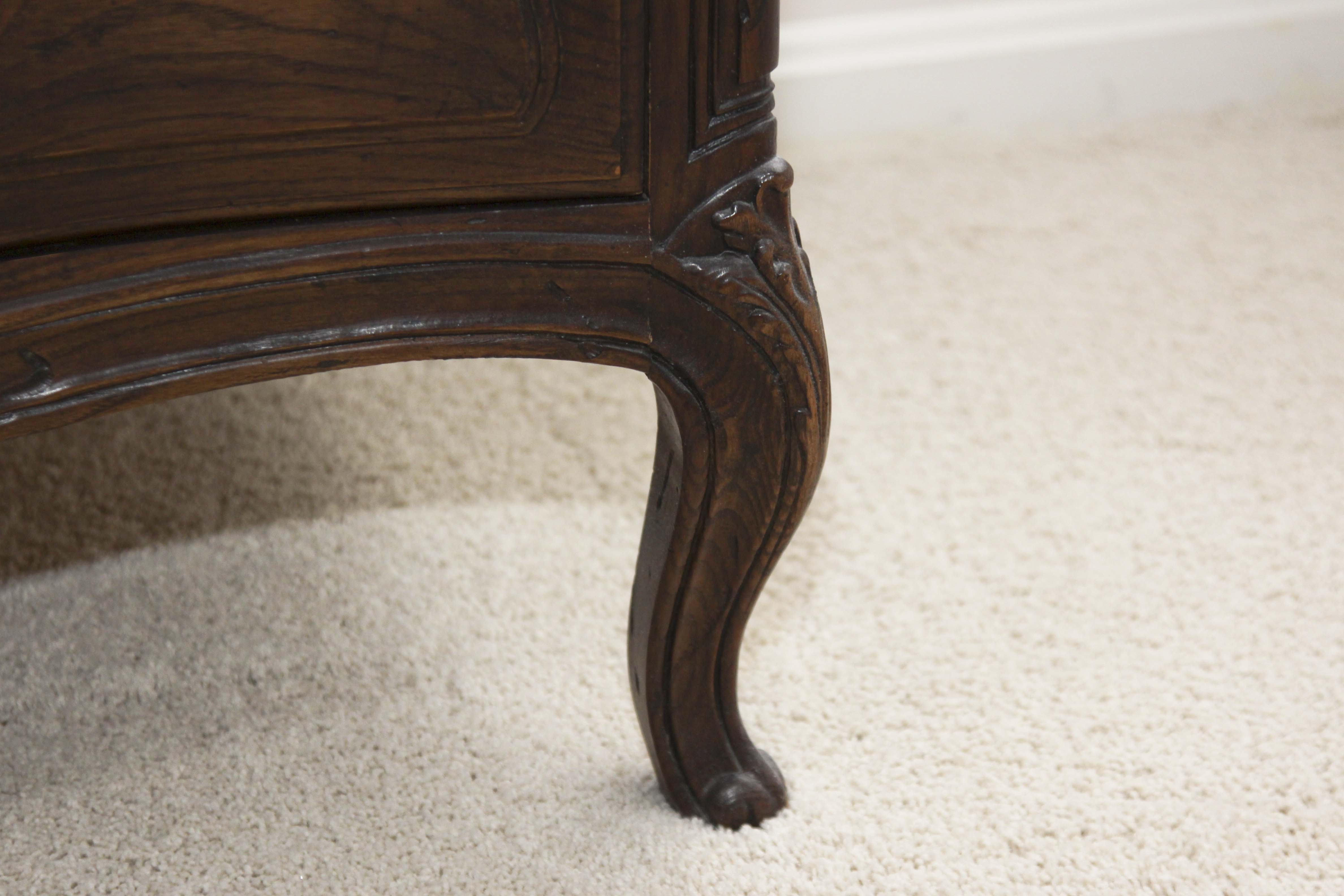 Henredon "Four Centuries" Chest of Drawers