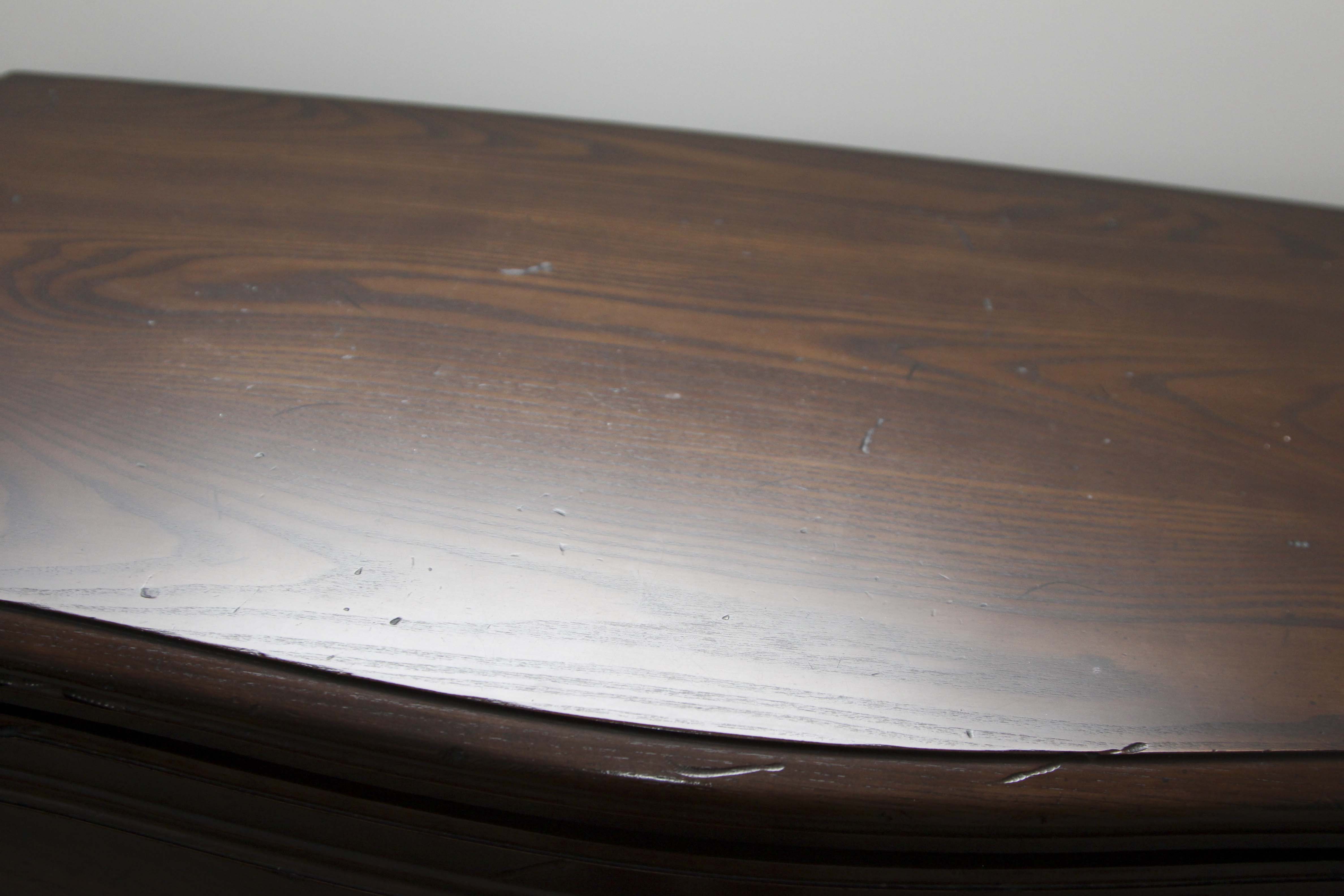 Henredon "Four Centuries" Chest of Drawers