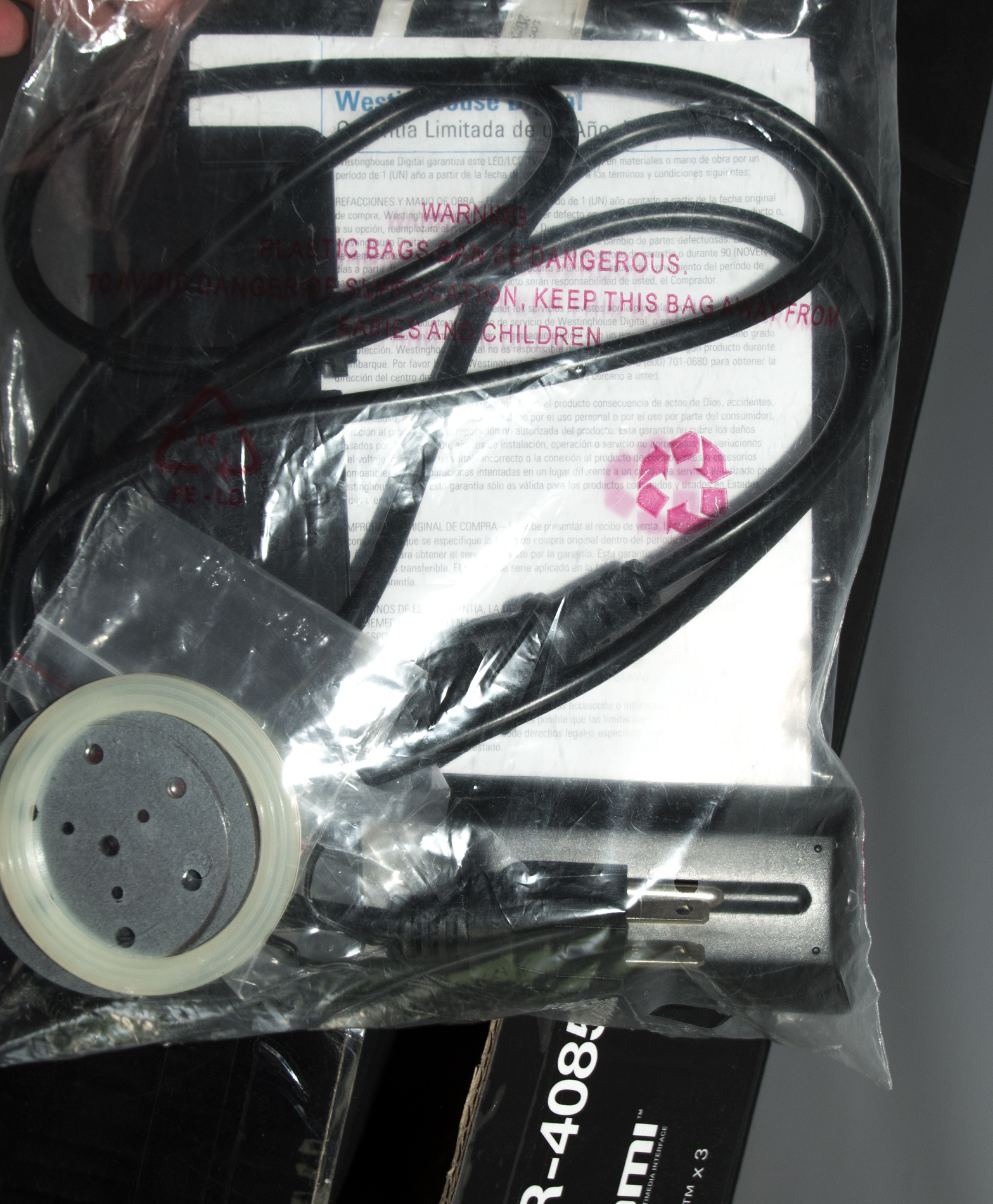 Westinghouse 40" LCD TV