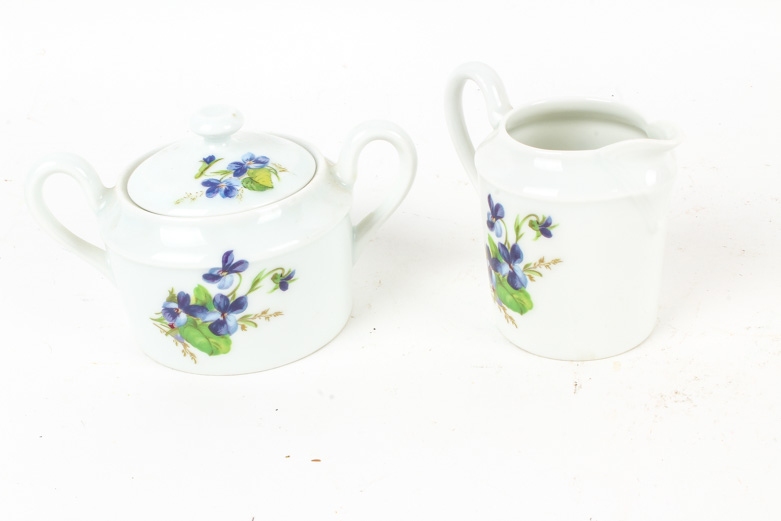 Violet-Themed Fine China Tableware