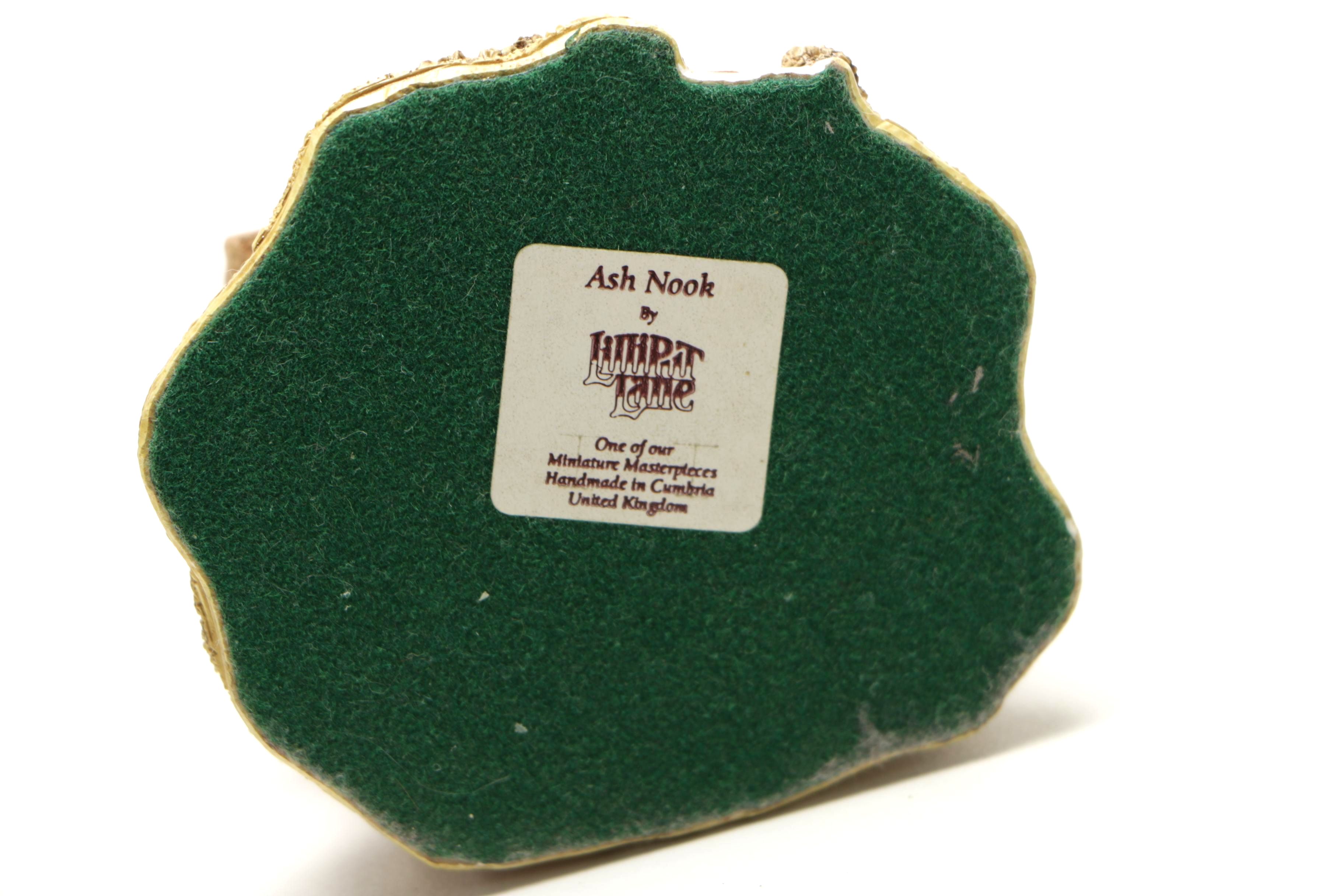 Lilliput Lane Miniatures