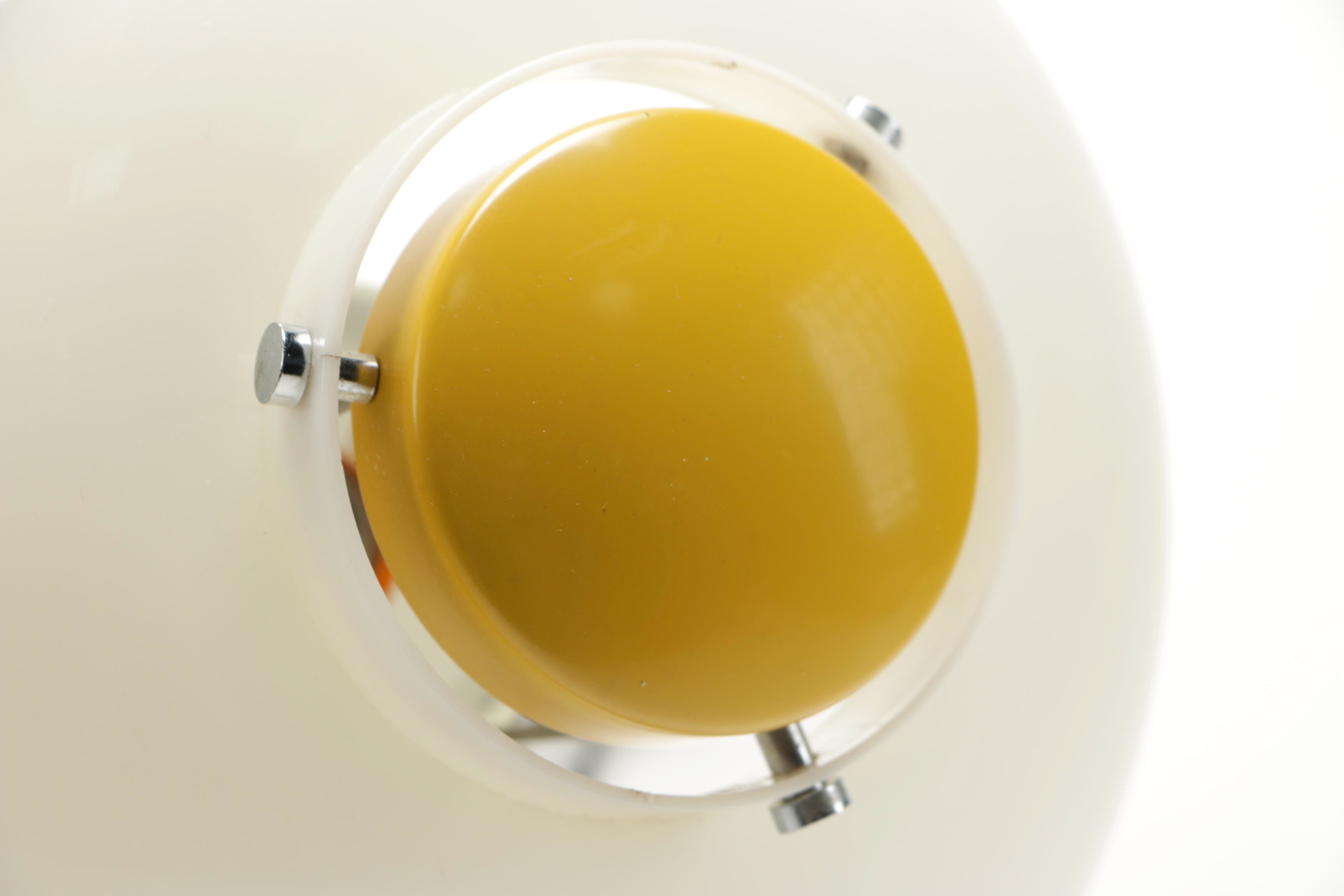 Lightolier Vintage Table Lamp