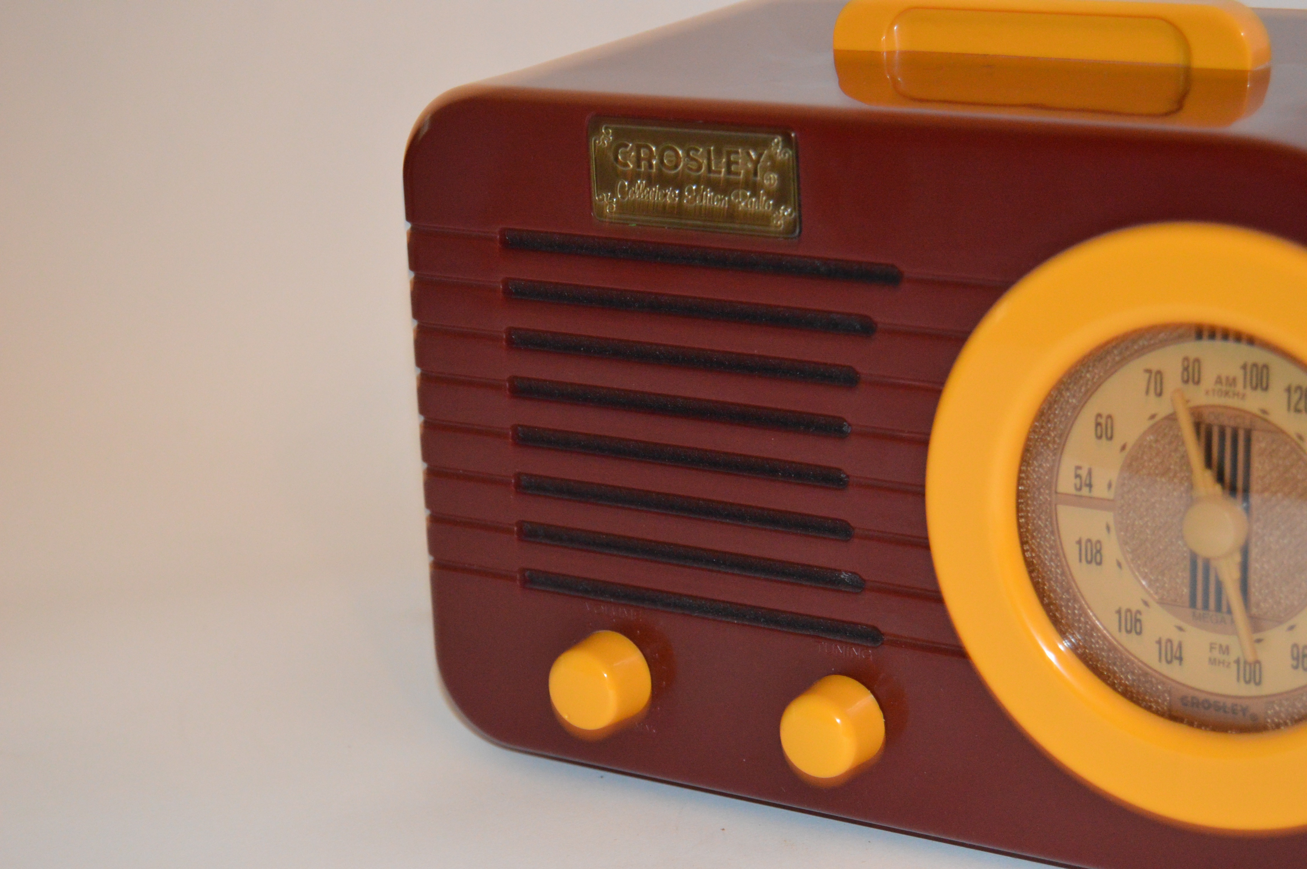 Crosley "Collector's Edition" AM/FM Radio