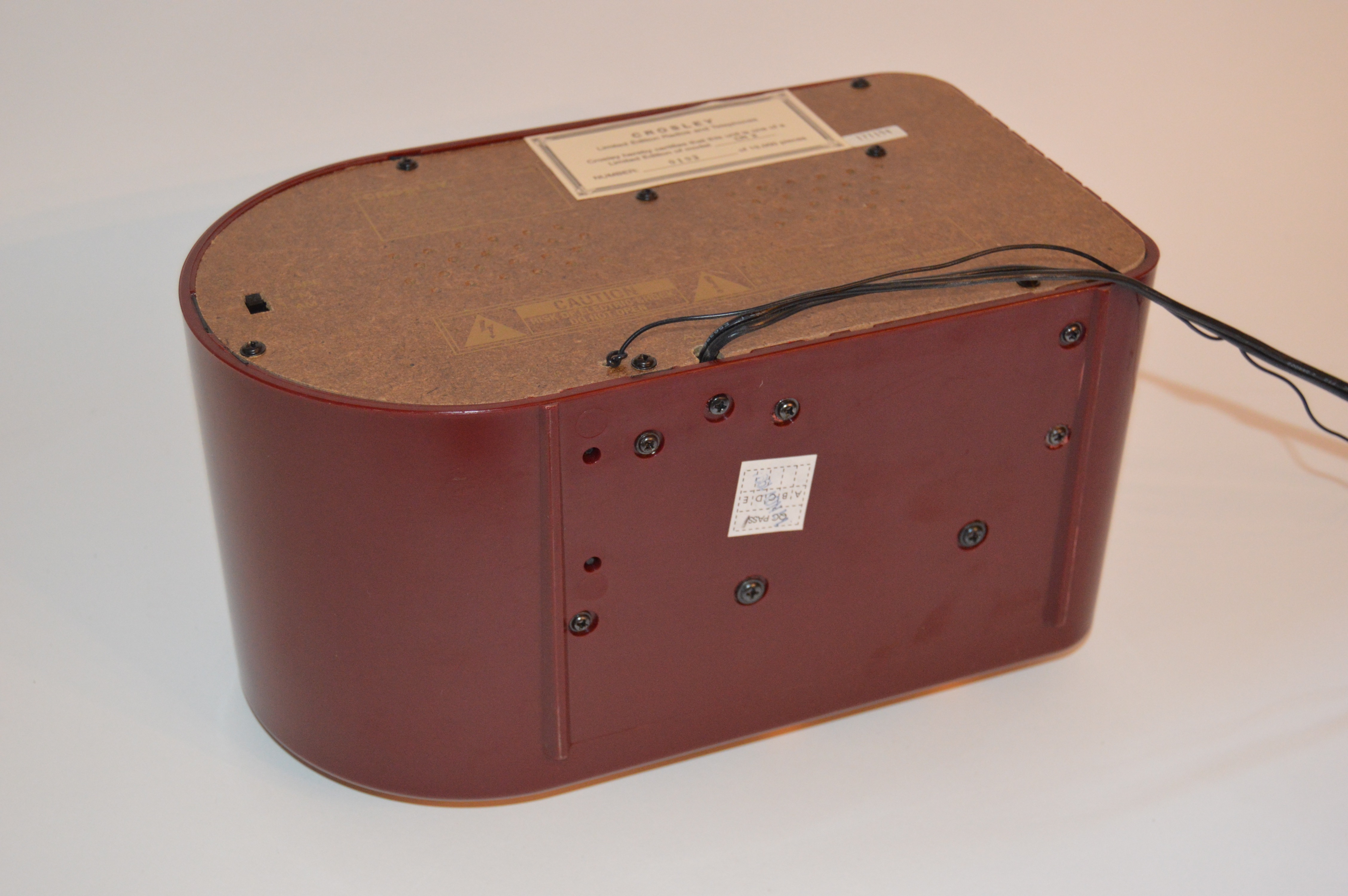 Crosley "Collector's Edition" AM/FM Radio