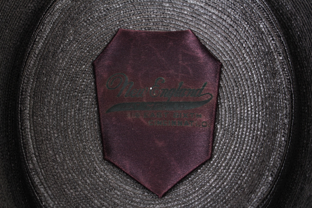 Large Collection of Ladies Hats