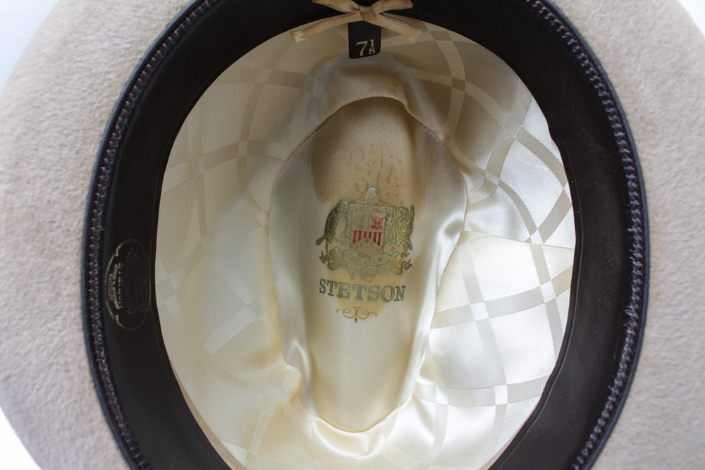 Women's Vintage Hats