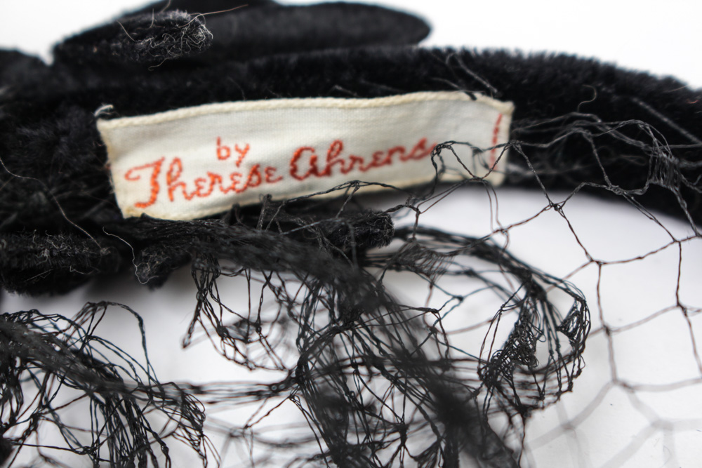 Women's Vintage Hats