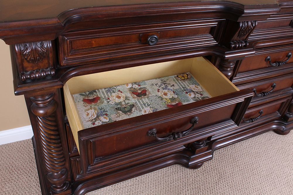 American Empire Style Mahogany Veneered Chest of Drawers with Mirror by Fairmont Designs