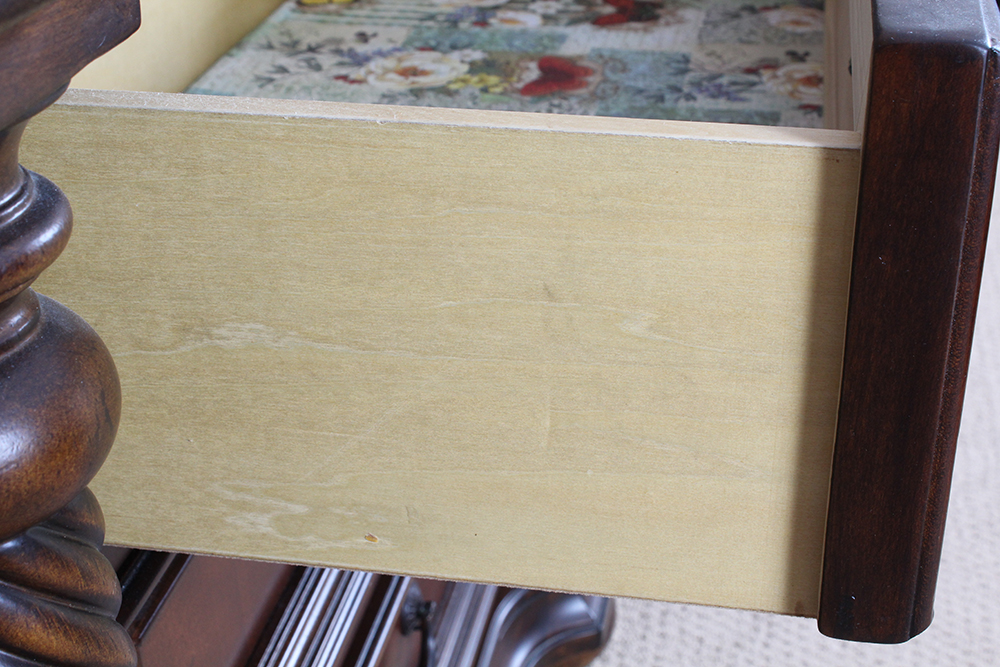 American Empire Style Mahogany Veneered Chest of Drawers with Mirror by Fairmont Designs