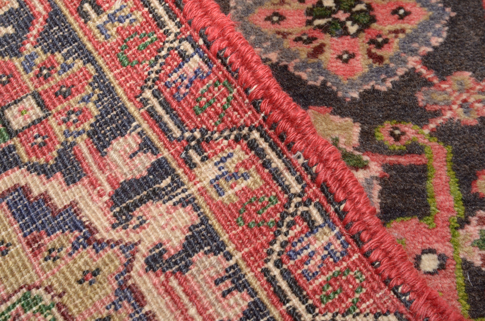 Handwoven Ghandi Persian Style Area Rug