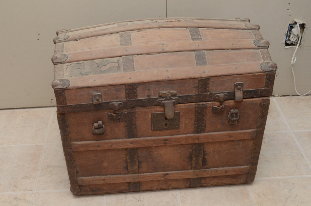 Vintage Steamer Trunk
