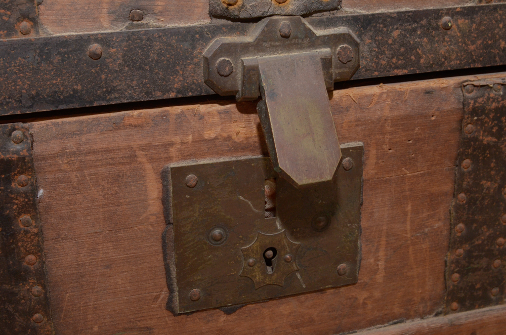 Vintage Steamer Trunk