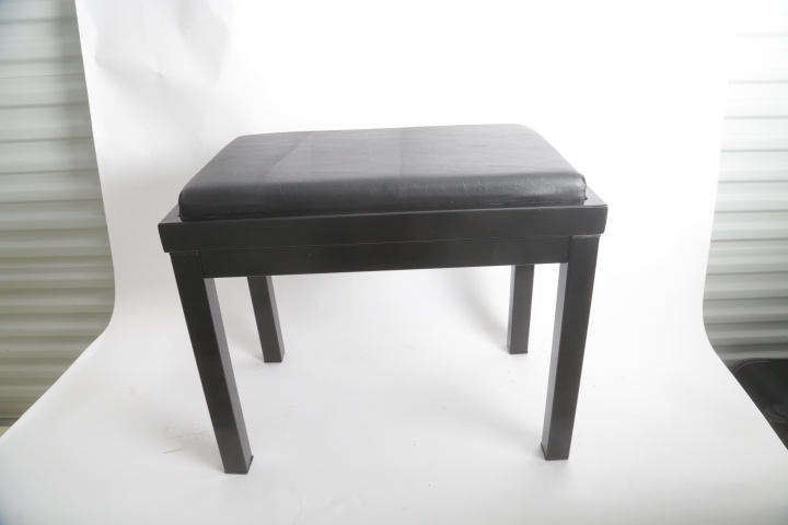 Yamaha P-45 Digital Piano and Stand