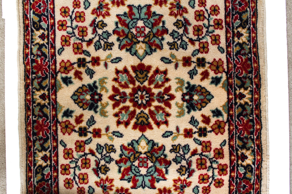 Machine Woven Courtraix Wool Persian-Style Carpet Runner