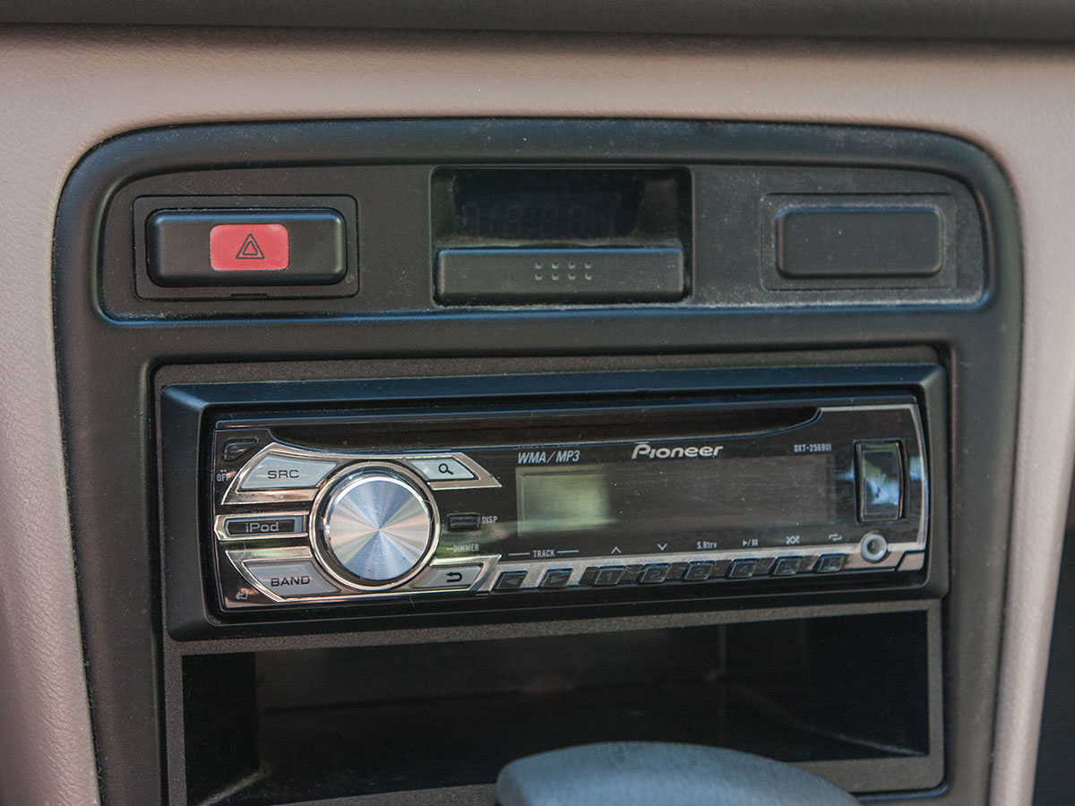 1995 Honda Accord LX Sedan