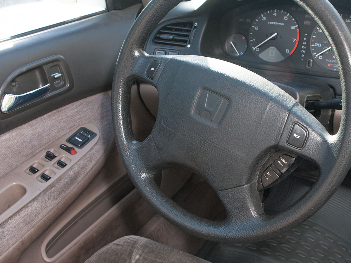 1995 Honda Accord LX Sedan
