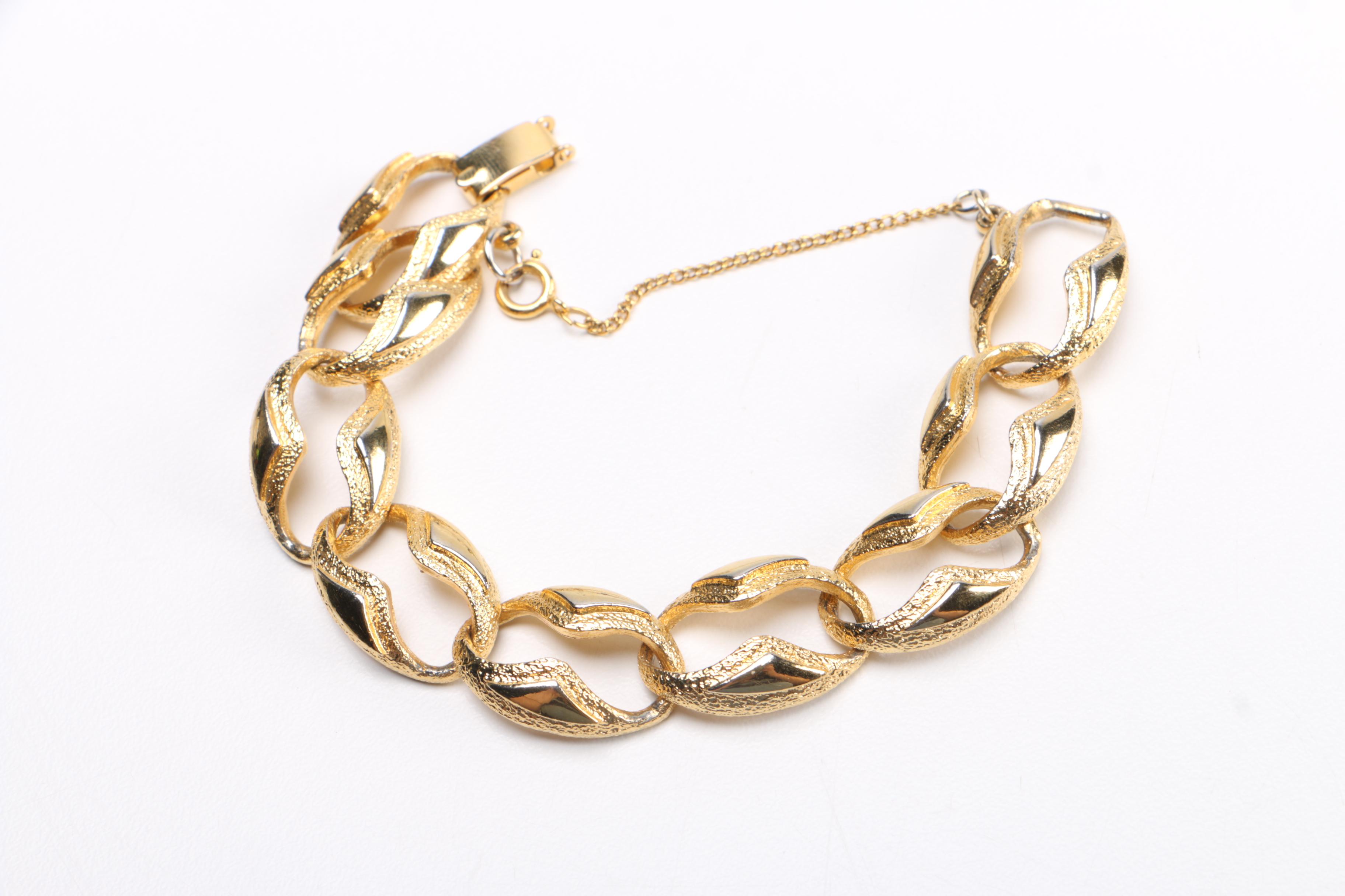 Costume Jewelry Including a Decorative Ring