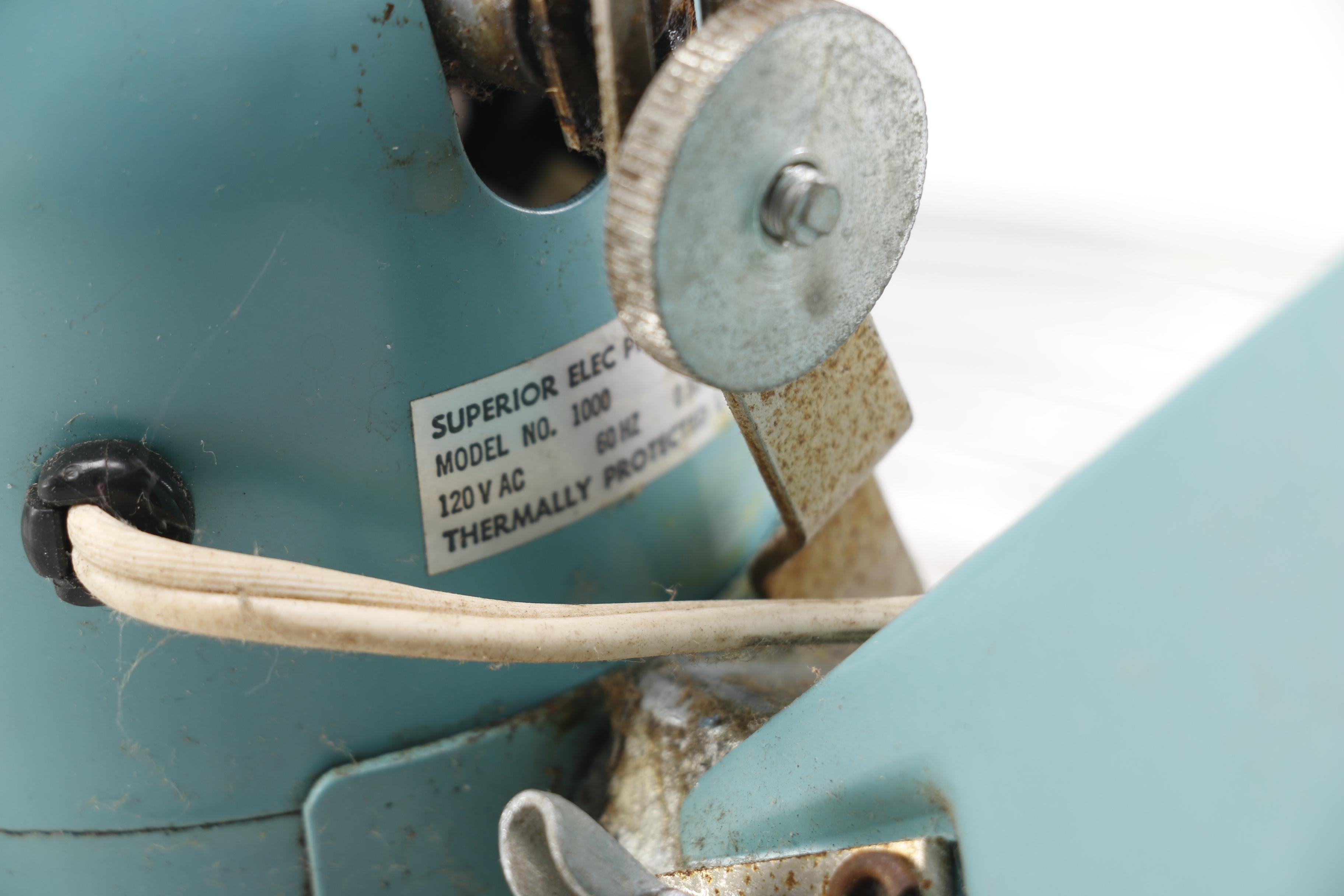 Retro Desk Fan from Superior Electric Products Corp.