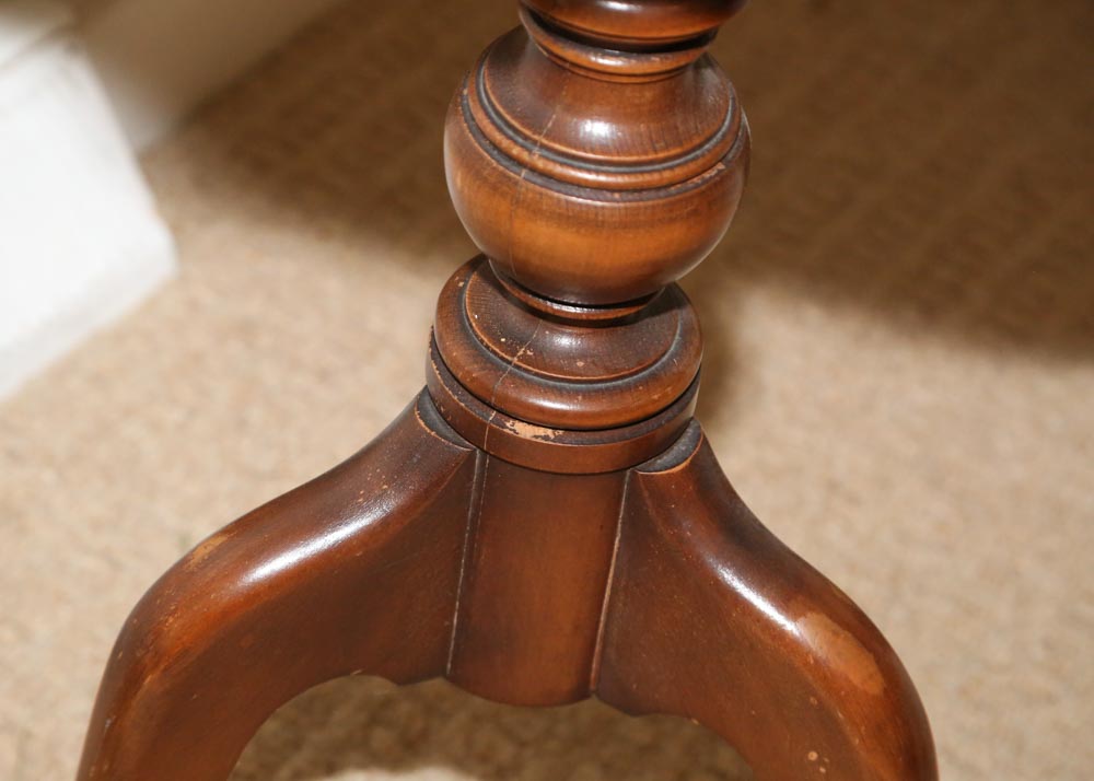 Vintage Mahogany Pie Crust Tea Table