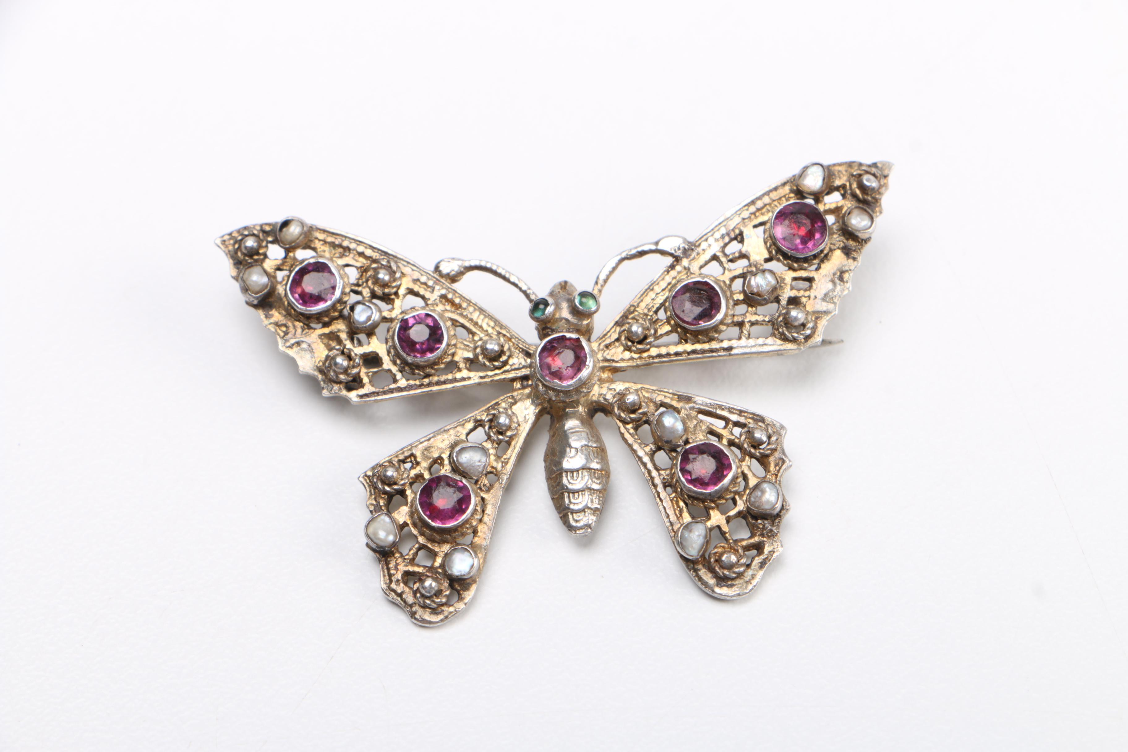 Sterling Silver Jewelry Assortment Including a Pearl Necklace