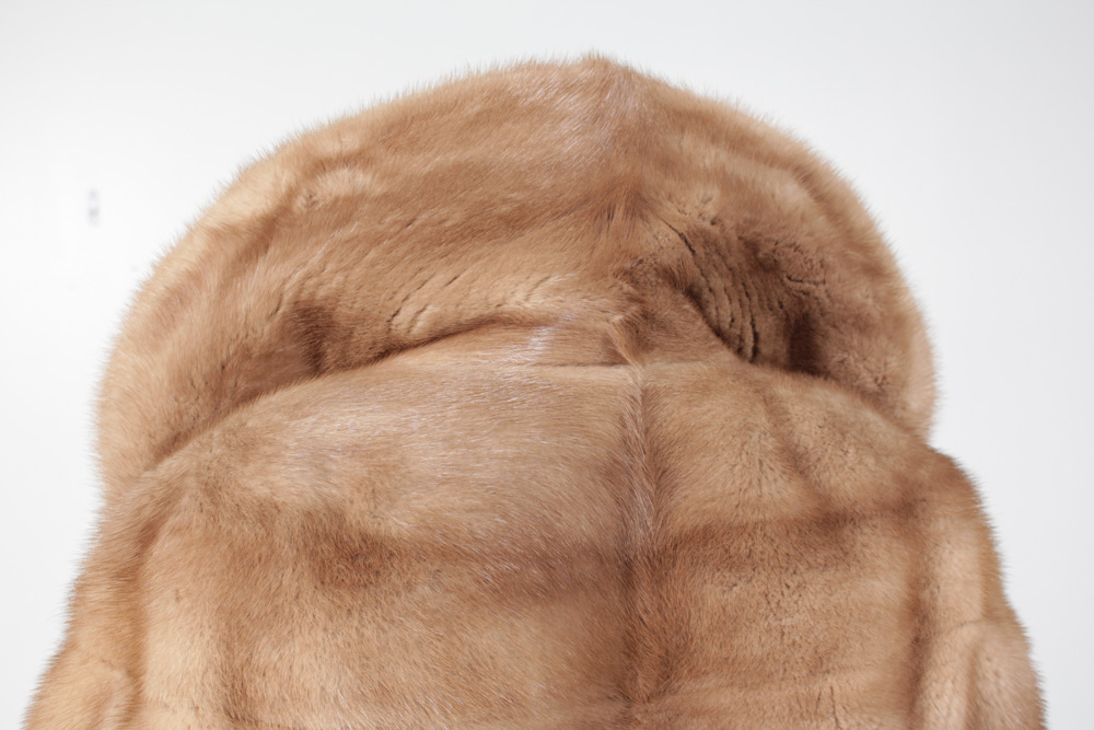 Vintage Juan de Cirota Capelet