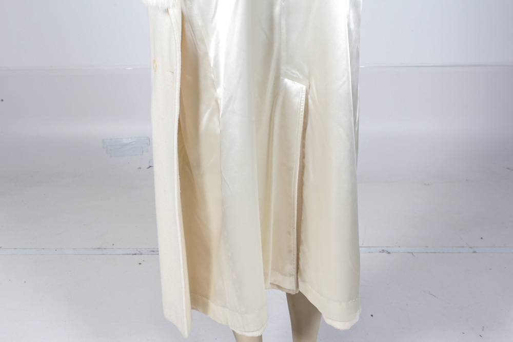 Women's Wool Coat With White Rabbit Collar