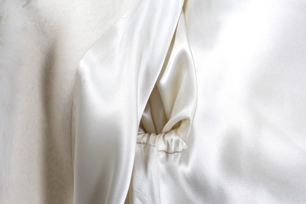 Women's Wool Coat With White Rabbit Collar