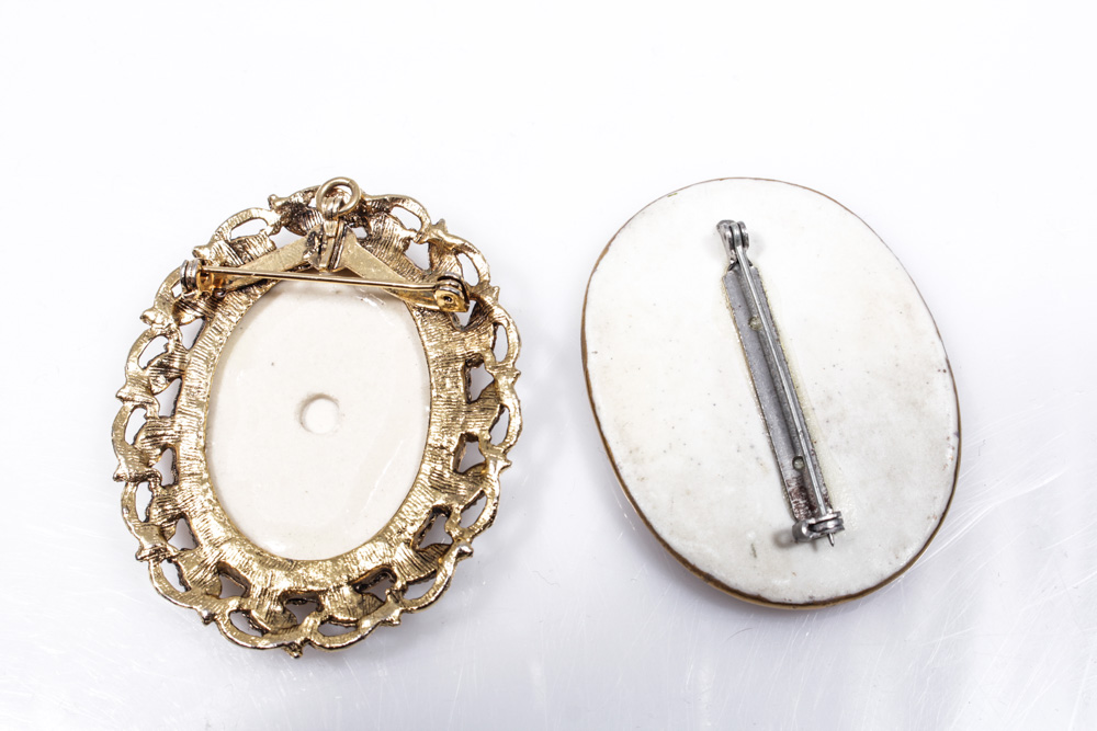Retro Curio Jewelry Collection