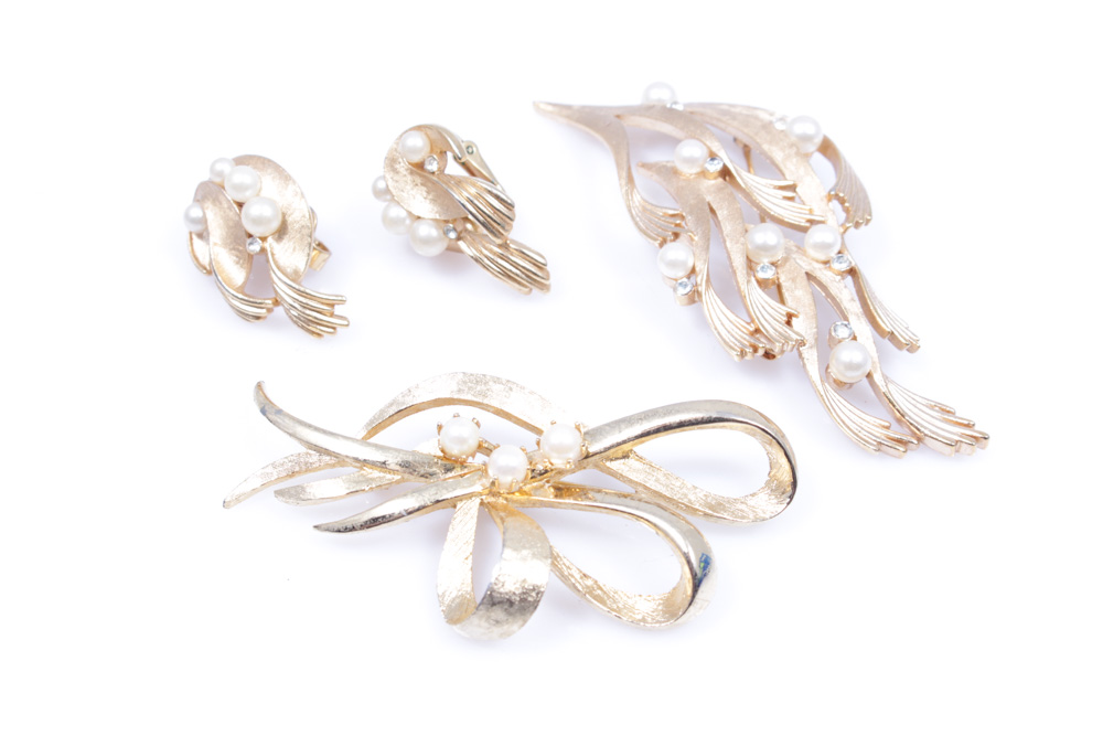 Gold Tone Jewelry Array With Trifari