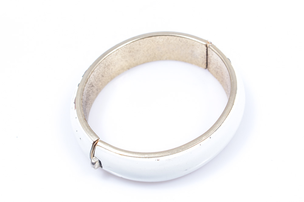 Vintage White Beaded Jewelry