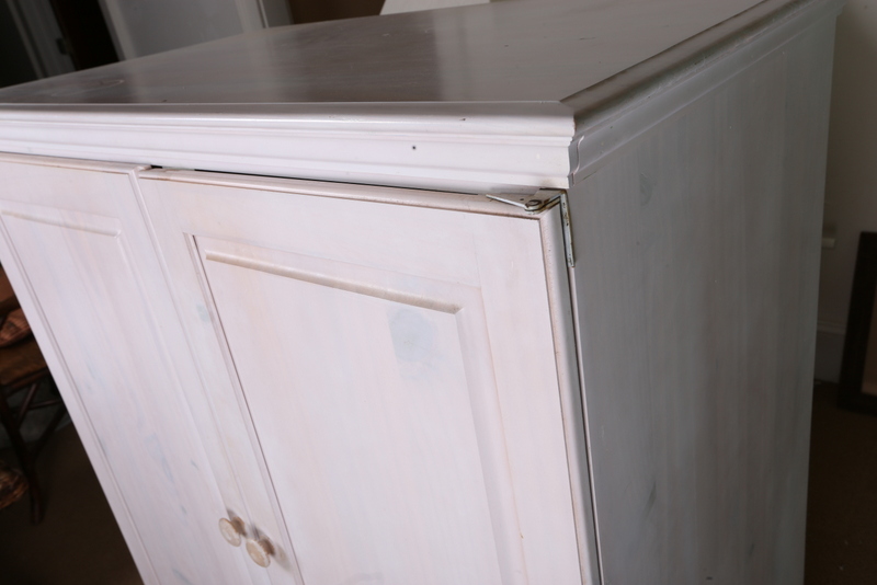 Whitewashed Pine Media Center